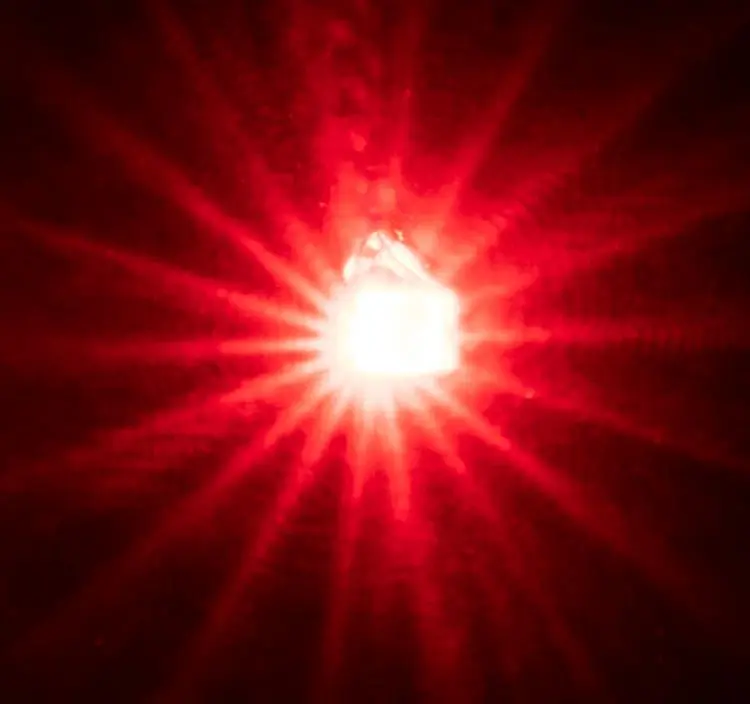 5 LED autoclignotantes, rouges - Faller 163740 Remise