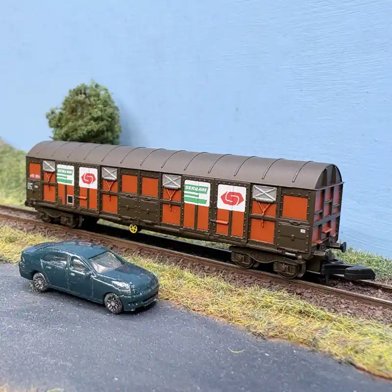Wagon couvert transport de marchandises "Sernam", SNCF, Ep. IV et V - AZAR MODELS W04-SN - Z 1/220 Nouveauté