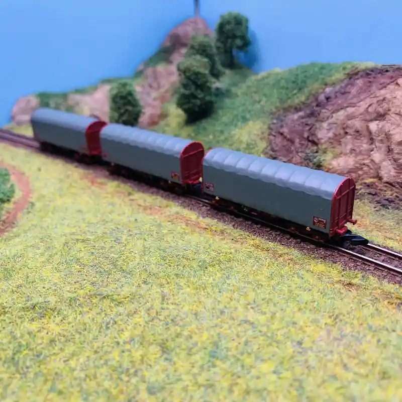 Set de 3 wagons courts bâchés à bogies type SHIMMS, SNCF, Ep IV et V - AZAR MODELS W03-SL3 - Z 1/220 Usine Directe