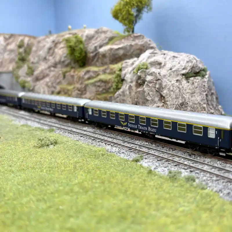 Coffret de 3 voitures express, types Am et ABm, «Suisse Train Bleu», compagnie privée, Ep. VI - FLEISCHMANN 6260078 - N 1/160 Meilleur Prix