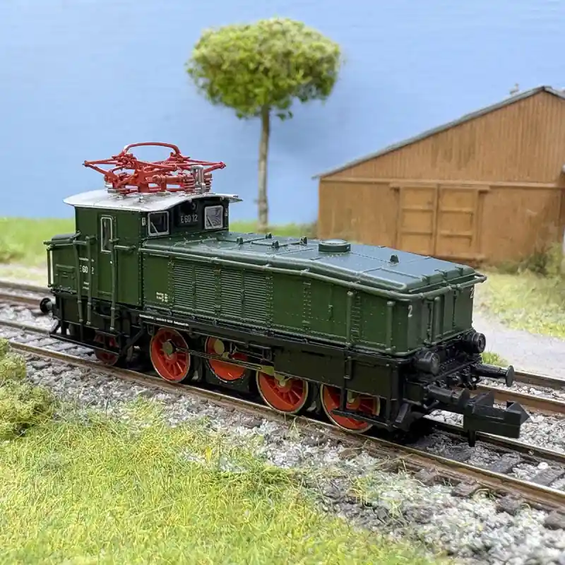 Locomotive électrique E60 12, DB, Ep. IIIa - HOBBYTRAIN H3056 - N 1/160 Vente Flash