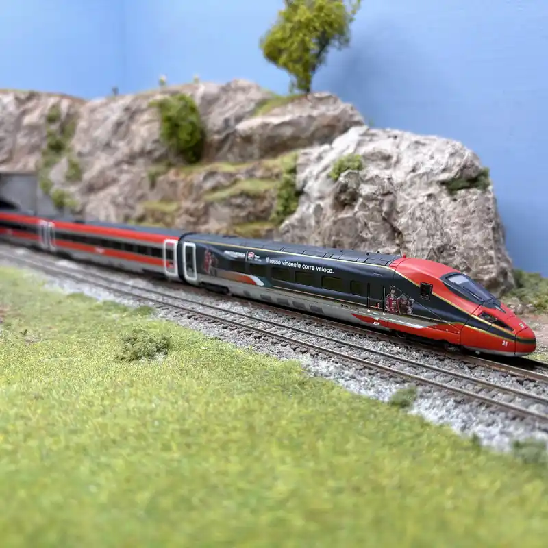 Trenitalia, 4 éléments, "Frecciarossa 1000", nouvelle pub Ducati, FS, Ep. VI - ARNOLD HN2620 - N 1/160 Super Prix