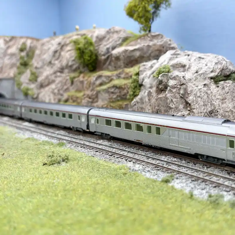 3 voitures TEE "Mistral", (Vru + A8tu + AD4tux) Nice-Paris, SNCF, Ep. IV - ARNOLD HN4500 - N 1/160 Solde