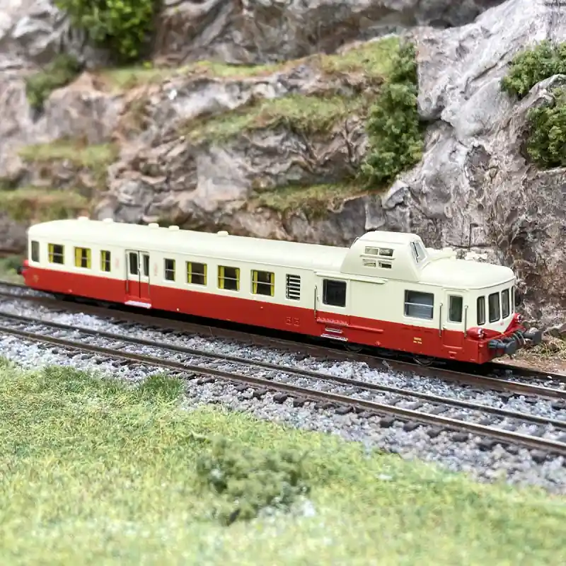 Affaire À Saisir Autorail diesel Picasso X BD 3824, 2CL, "Bordeaux", Sncf, Ep IV - TRAINS160 16069 - N 1/160