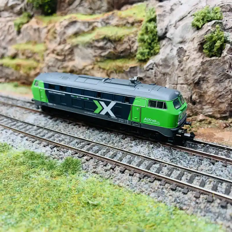 Meilleure Vente Locomotive diesel BR 225 de l‘AIXrail, GmbH, Ep VI - MINITRIX 16253 - N 1/160