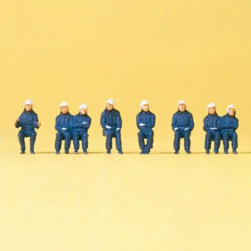 8 Pompiers assis - N 1/160 - PREISER 79172 Vente Flash