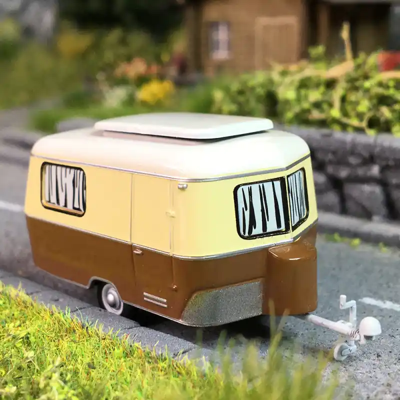 Caravane Eriba, beige, roulante - SAI 2692F- HO 1/87 Expédition Rapide