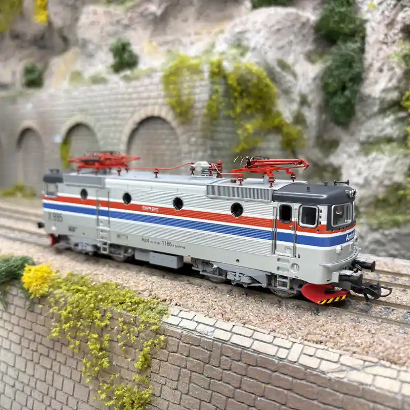 Locomotive électrique Rc 4 1166 «ex-Amtrak X995», NRFAB Nordic Re-Finance, Ep. VI - ROCO 7510210 - HO 1/87 Vente Directe