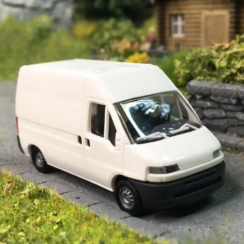 Promotion Fiat Ducato, blanc - BUSCH 89112 - HO 1/87