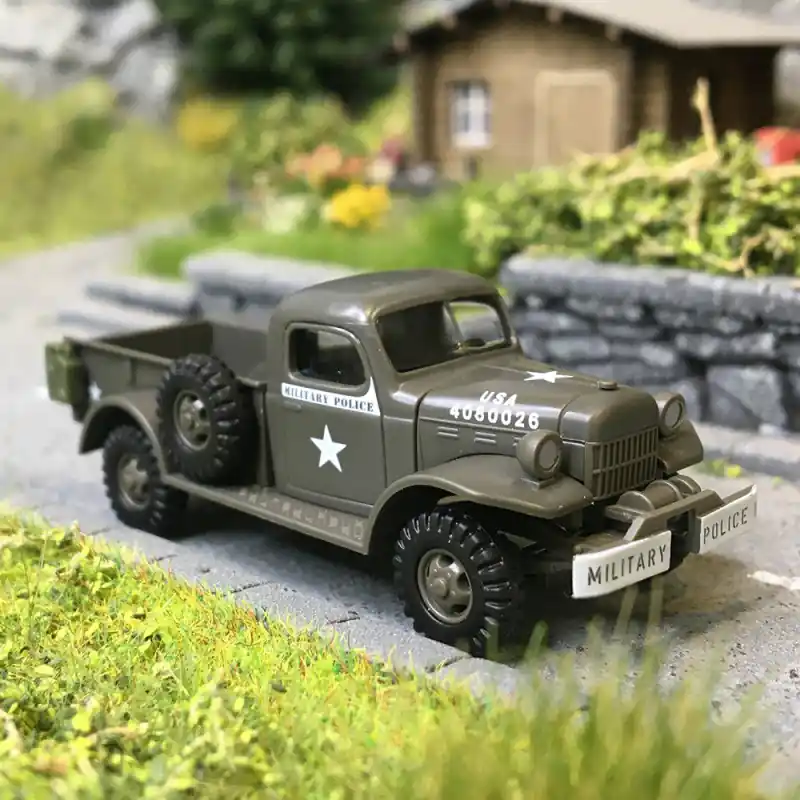 Solde Dodge Power Wagon, Police militaire - BUSCH 44039 - HO 1/87