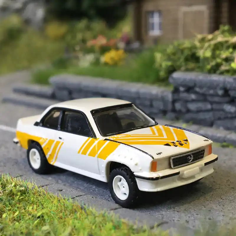 Opel Ascona B 400, blanc, jaune, 1980 - BREKINA 20772 - HO 1/87 Prix Cassé