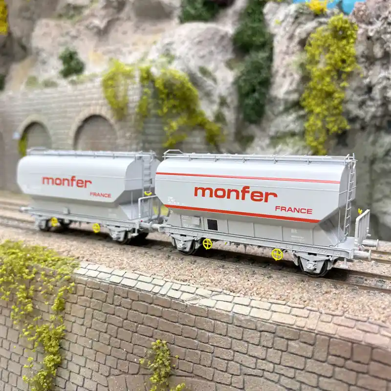 2 wagons céréaliers, "Fauvet-Girel", Monfer, SNCF, Ep. IV et V - REE MODELES WB-892 - HO 1/87 Marque