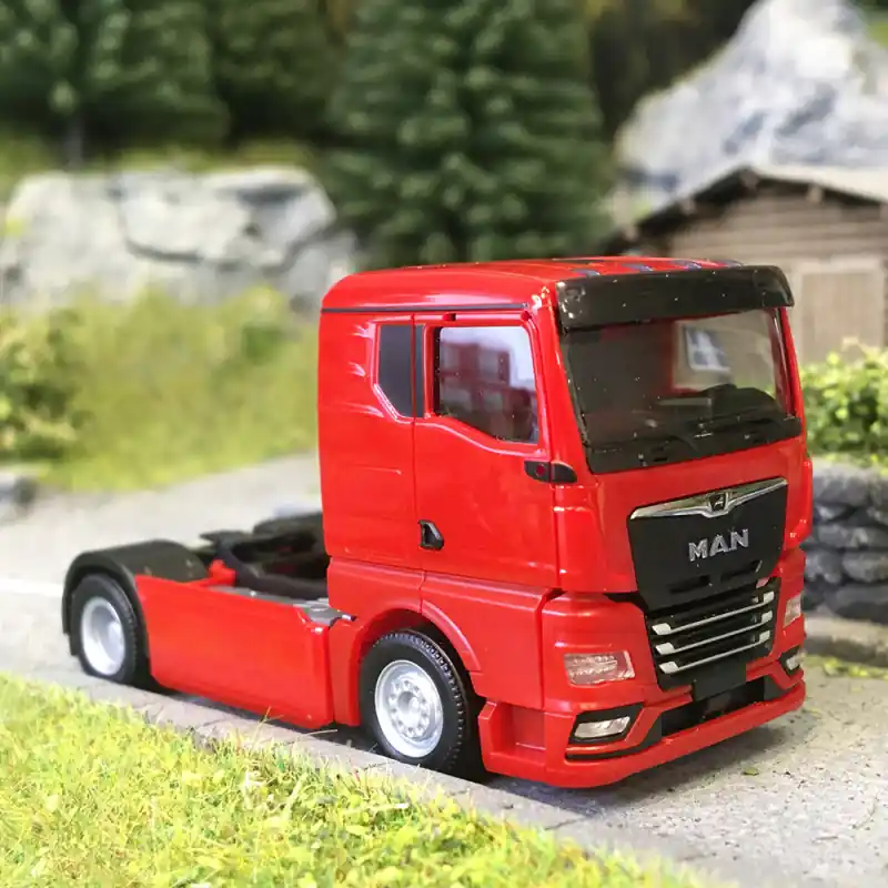 MAN TGX GN, tracteur porteur, 2 essieux, rouge - HERPA 320542 - HO 1/87 Nouveauté