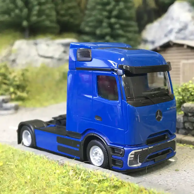 Mercedes Benz, eActros 600 ProCabin Streamspace, 2 essieux, bleu - HERPA 318204-003 - HO 1/87 Affaire À Saisir