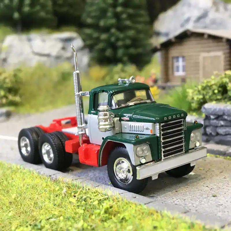 Tracteur, Dodge LCF CT 900, vert, gris, 1960 - BREKINA 86303 - HO 1/87 Acheter Direct