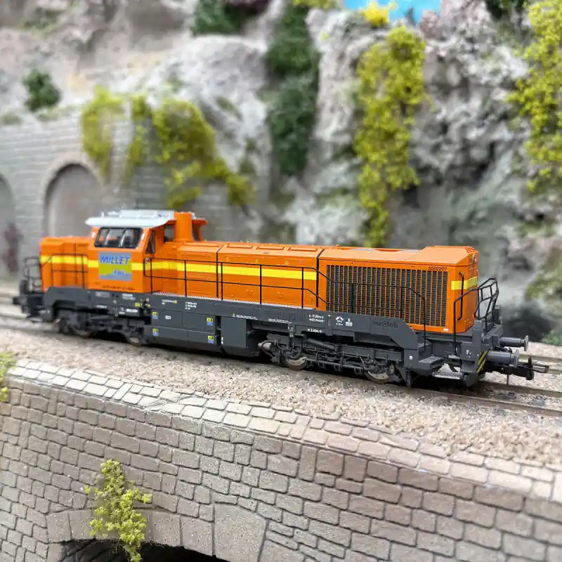 Produit De Marque Locomotive diesel Vossloh DE 18, 001-2, Millet Rail, Ep. VI - JOUEF HJ2472 - HO 1/87