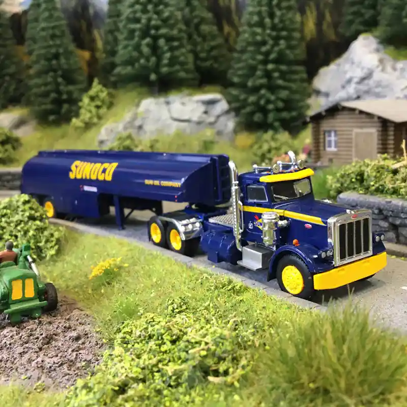 Authentique Semi-remorque citerne, Peterbilt 359, SUNOCO, 1973 - BREKINA 86296 - HO 1/87