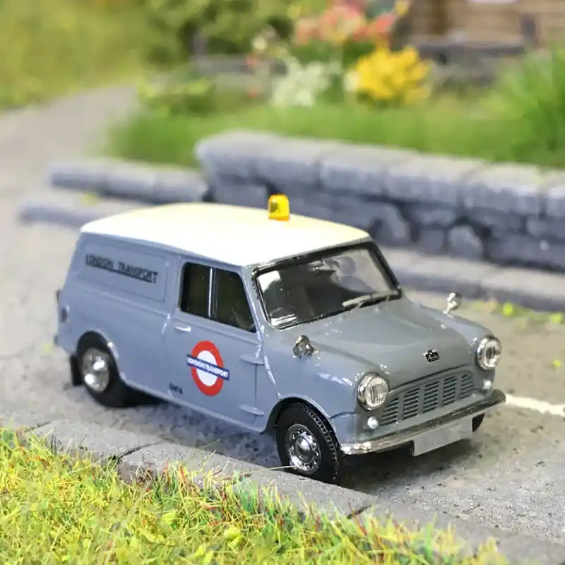 Austin Mini Van, gris, London transport, 1960 - BREKINA 15370 - HO 1/87 Top Vente