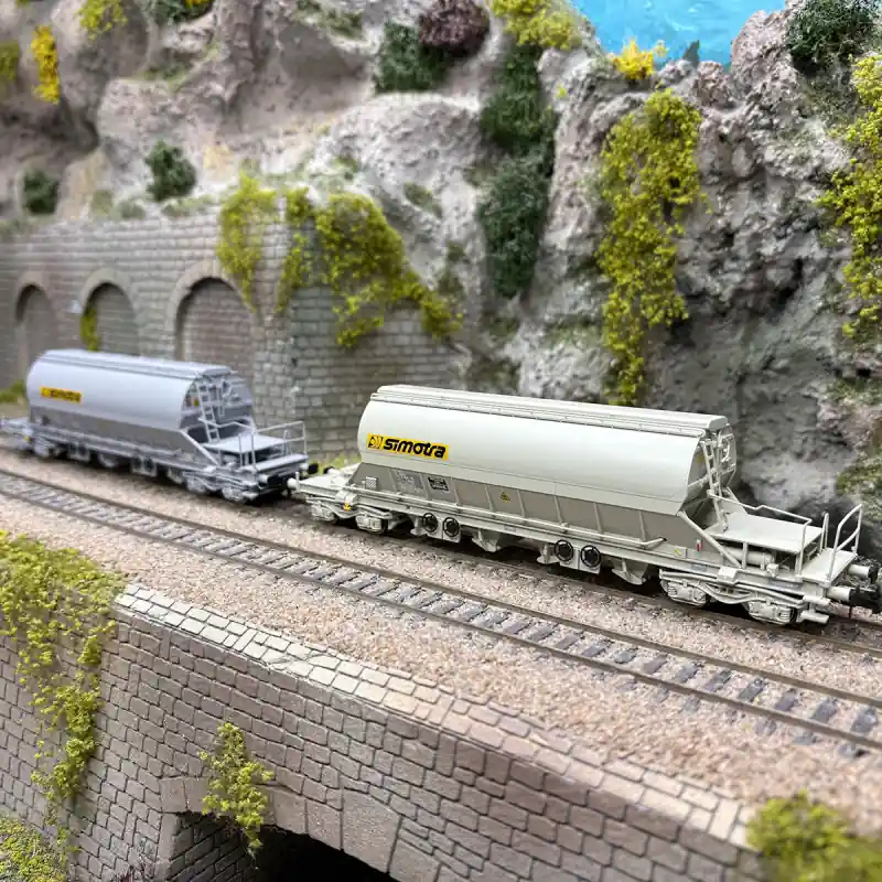 2 wagons trémies à bogies type Taoos, "SIMOTRA, VTG France, Ep. V - JOUEF HJ6229 - HO 1/87 Commander Maintenant