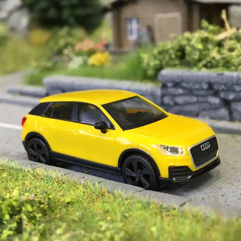 Promotion Audi Q2, jaune - HERPA 028677-002 - HO 1/87
