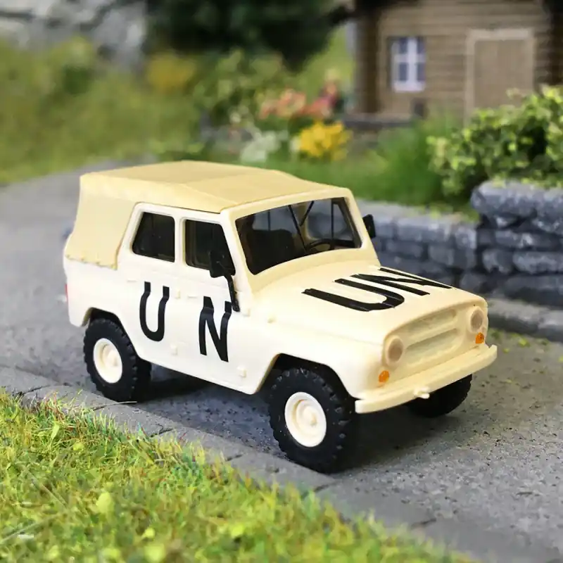 Quantité Limitée UAZ 469, ONU - BUSCH 52123 - HO 1/87