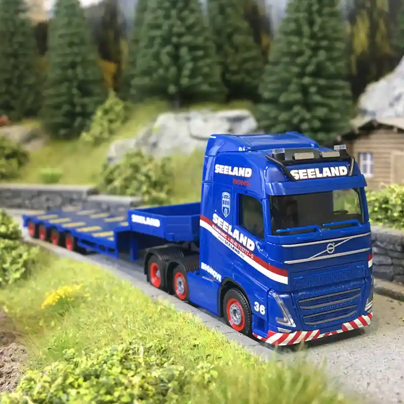 Prix Promo Camion semi-remorque surbaissée, Volvo FH GL 2020, 6x2 Seeland - HERPA 319805 - HO 1/87