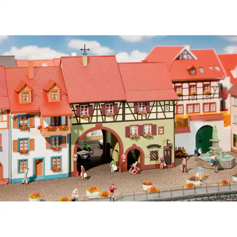Maison de ville, Nieders Tor - Faller 130499 - HO 1/87 Petit Prix