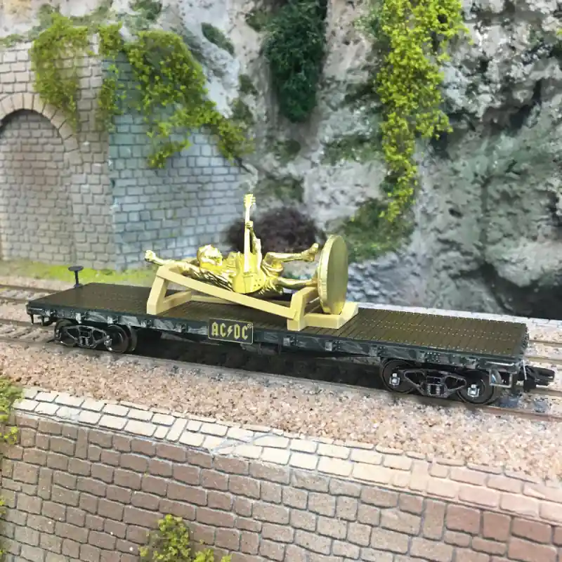 Wagon plat "Stiff Upper Lip", AC/DC - MARKLIN 48837 - HO 1/87 Seulement Aujourd'hui
