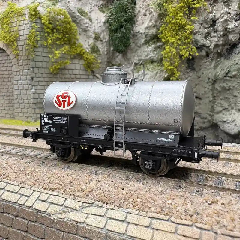 Wagon citerne OCEM, "SGTL", livrée grise, SNCF, Ep. IVa - LSMODELS 30454 - HO 1/87 Quantité Limitée