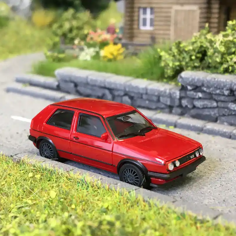 Nouvel Arrivage Volkswagen Golf II GTI, rouge, 1984 - HERPA 430838-005- HO 1/87