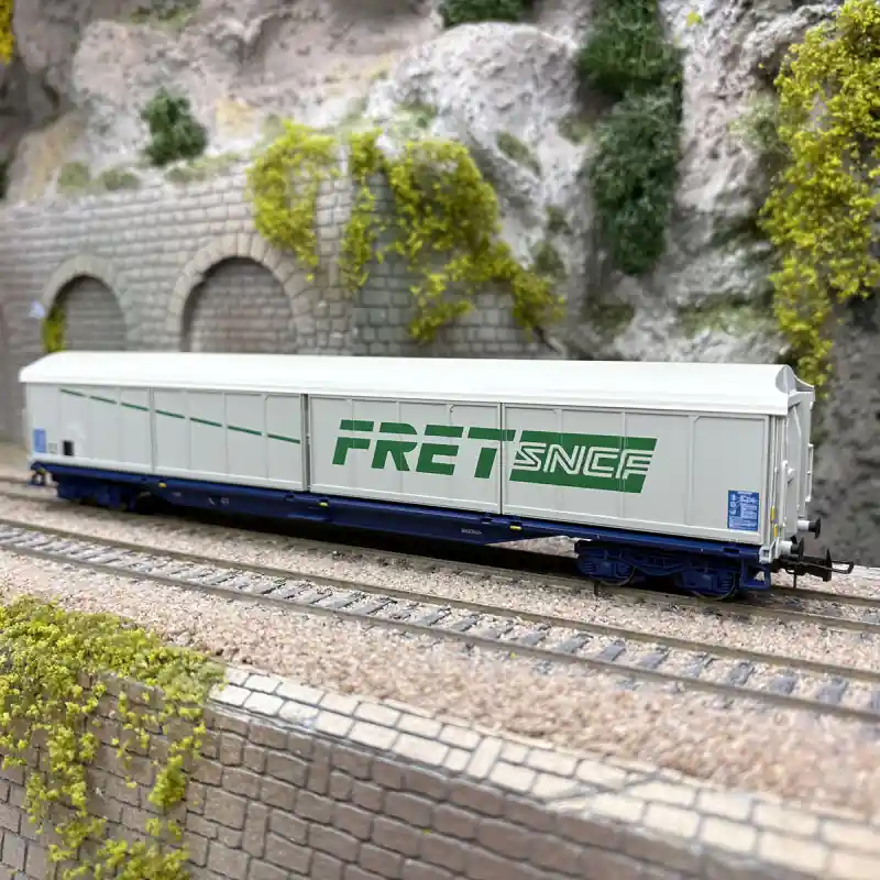 Nouvelle Collection Wagon à parois coulissantes Habis "FRET", SNCF, Ep. V - JOUEF HJ6301 - HO 1/87