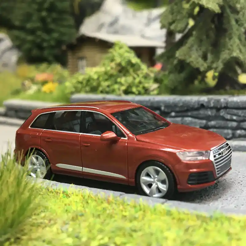 Offre Limitée Audi Q7, rouge matador, 2015 - HERPA 038447-005 - HO 1/87
