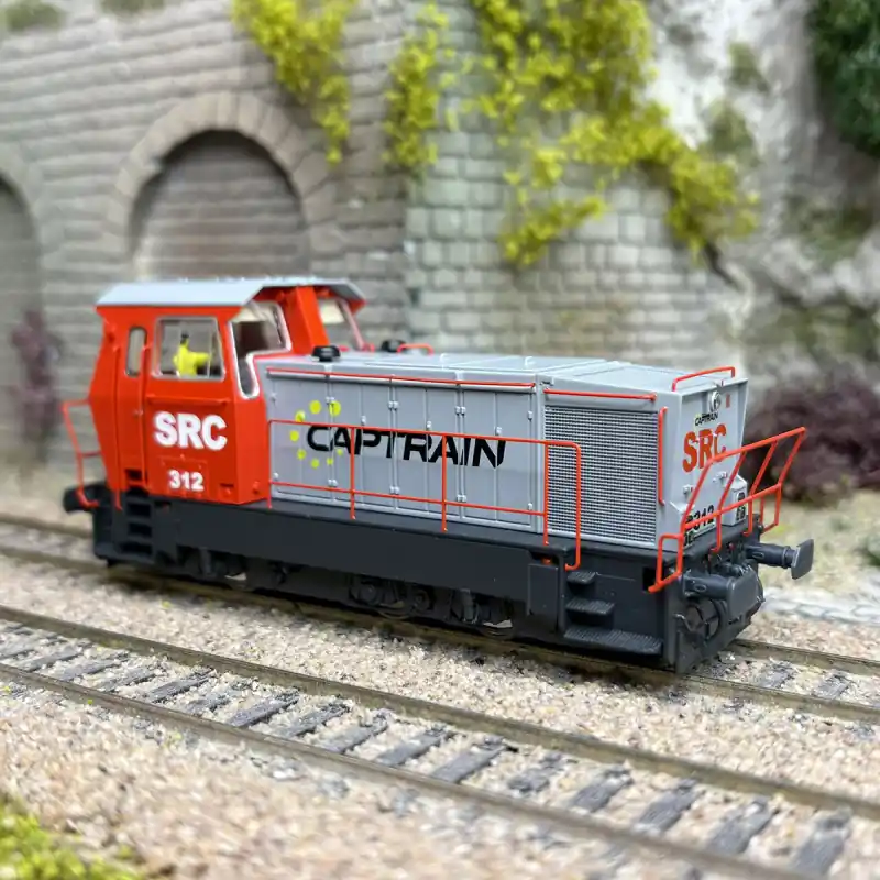 Locotracteur diesel de manœuvre 312, "CAPTRAIN", SRC, Ep. VI digital son - ELECTROTREN HE2029S - HO 1/87 Acheter Direct