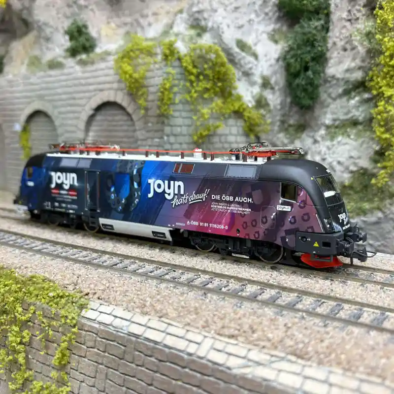 Locomotive électrique 1116 208-0 "Joyn", ÖBB, Ep. VI digital son AC - ROCO 7520097 - HO 1/87 Haute Qualité