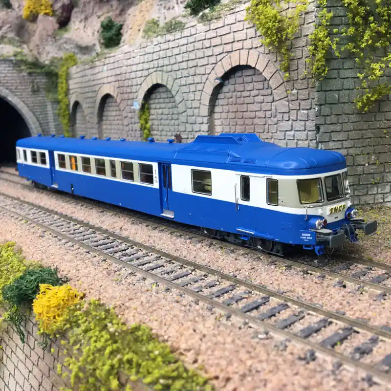 Autorail X 2853 modernisé, Bleu/Blanc/Gris, TOULOUSE, SNCF, 3R AC, Ep. IV-V - REE MB232SAC - HO 1/87 Pas Cher