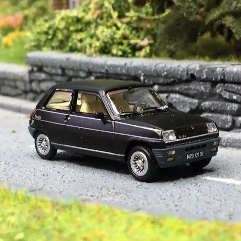 Nouveauté Renault R5 Alpine Turbo 1981, Noir - REE CB-165 - HO 1/87