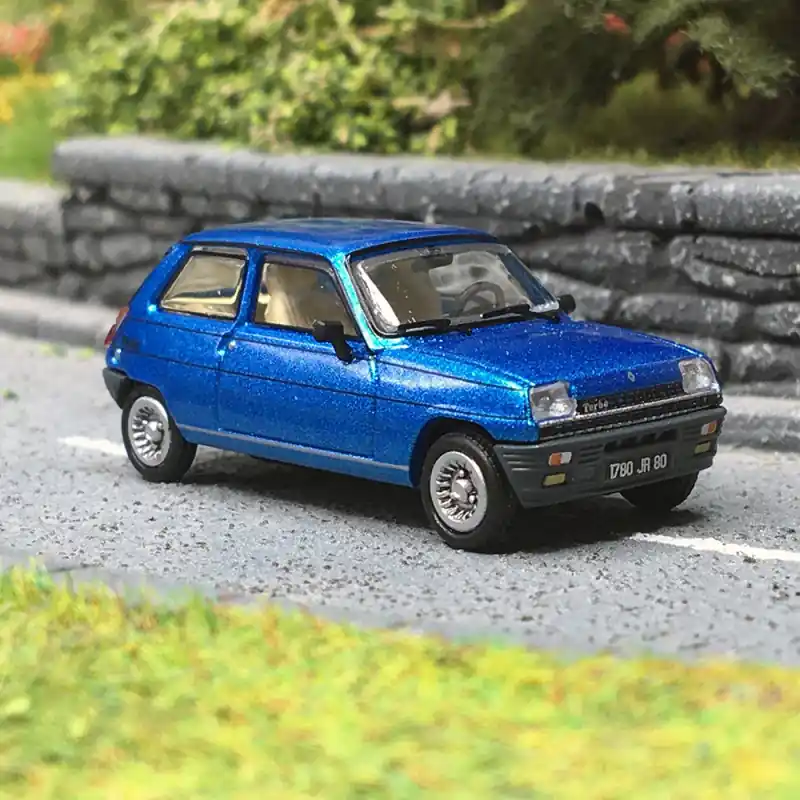 Usine Directe Renault R5 Alpine Turbo 1981, Bleu - REE CB-166 - HO 1/87