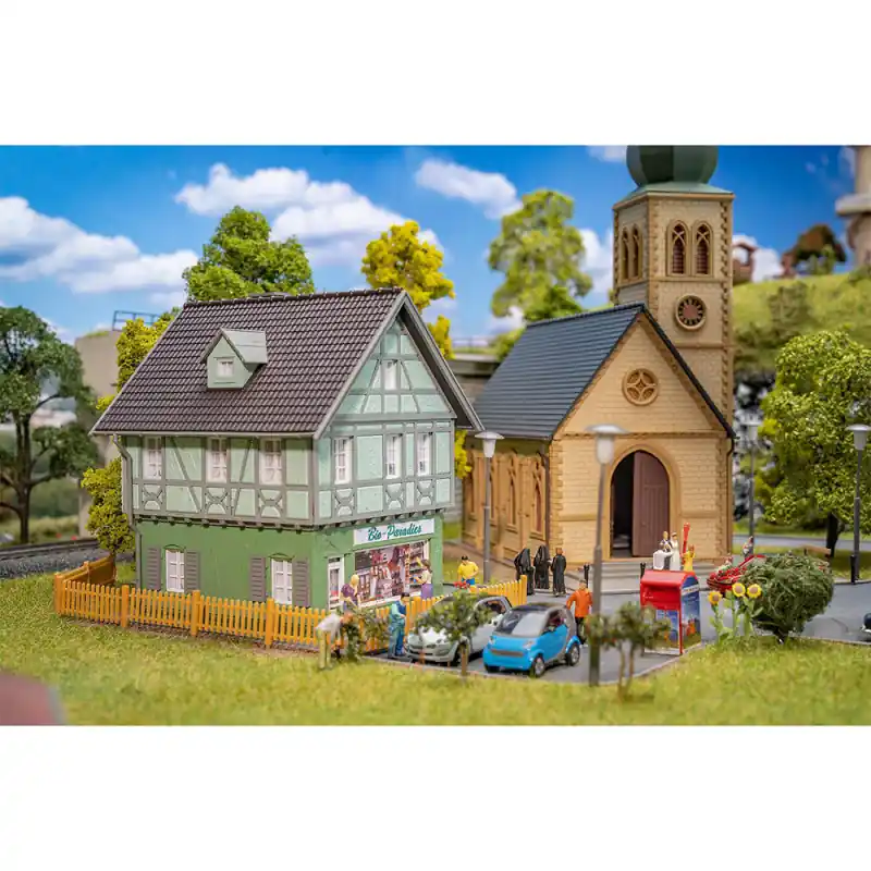 Coffret Vie de village, Ep.III - Faller 190038 - HO 1/87 Commander Vite