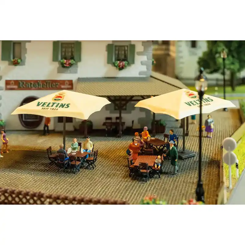 Set de jardin de bière Veltins, époque IV - FALLER 180437 - HO 1/87 Bon Marché