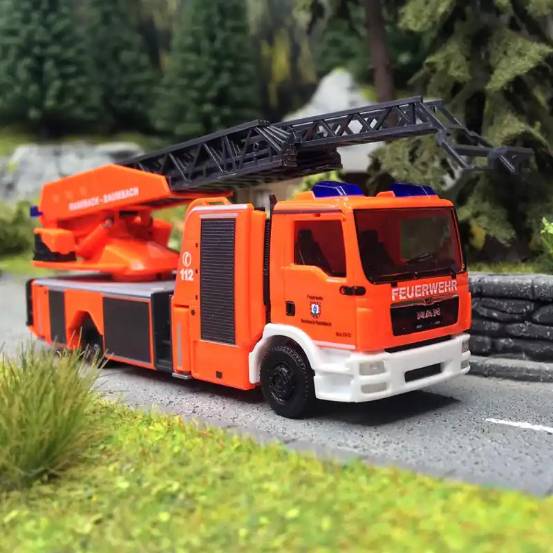Camion MAN, pompiers de Rhénanie-Palatinat, échelle tournante, Rouge - Herpa 097772 - HO 1/87 Bon Plan