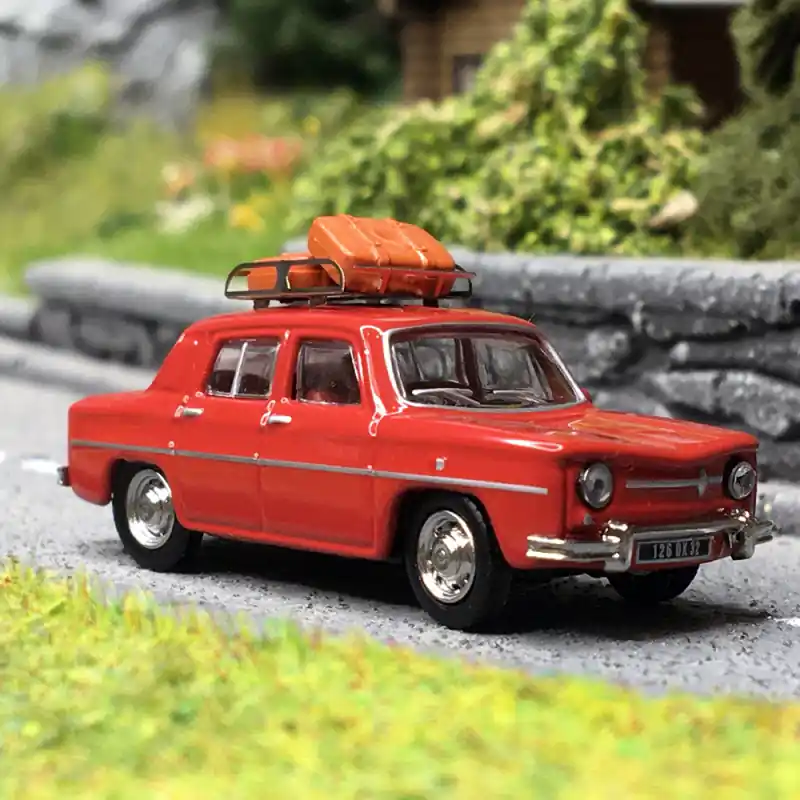 Affaire À Saisir Renault 8 avec galerie et valises, Rouge - SAI1761 - HO 1/87