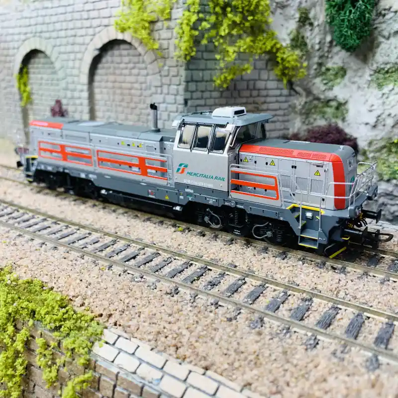 Prix Promo Locomotive diesel "Effishunter 1000 du Mercitalia Rail", FS, Ep VI - RIVAROSSI HR2900 - HO 1/87