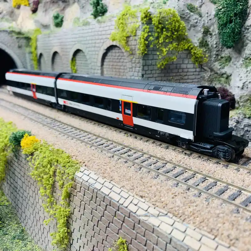 Coffret de voitures complémentaires 2 pour la classe RABe 501 Giruno, CFF, Ep VI - TRIX 23282 - HO 1/87 Solde