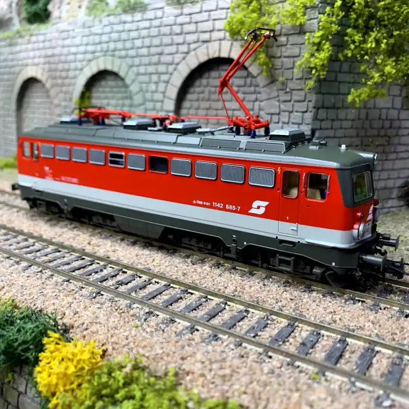 Top Vente Locomotive électrique RH 1142, ÖBB, Digital Son, Ep VI - ROCO 70605 - HO 1/87