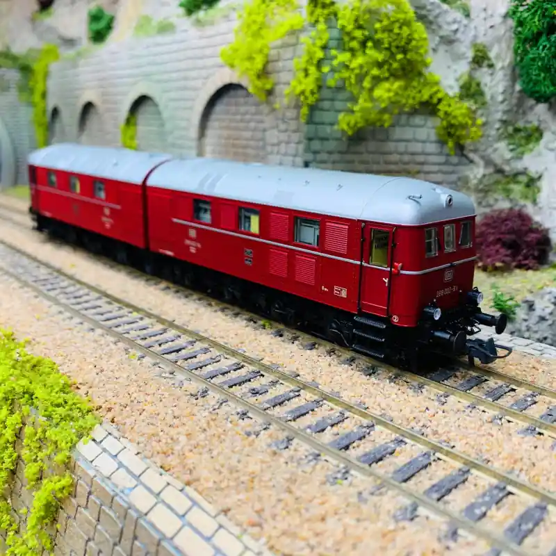Locomotive double diesel-électrique série 288, DB, Ep IV - ROCO 70116 - HO 1/87 Marque