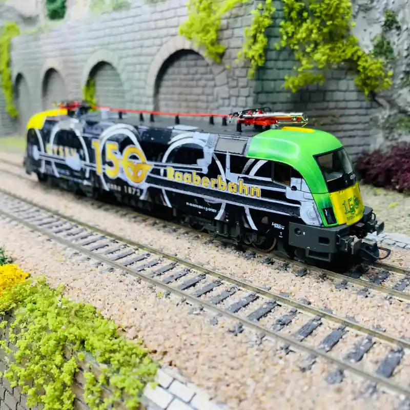 Locomotive électrique 470 504-1, GYSEV, Digital son, Ep VI - ROCO 70686 - HO 1/87 Commande En Gros