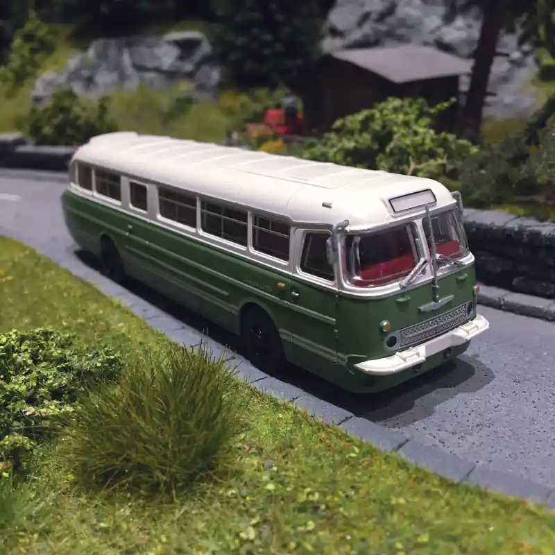 Prix Bas Bus, Ikarus 55, Blanc / Vert - BREKINA 59468 - HO 1/87