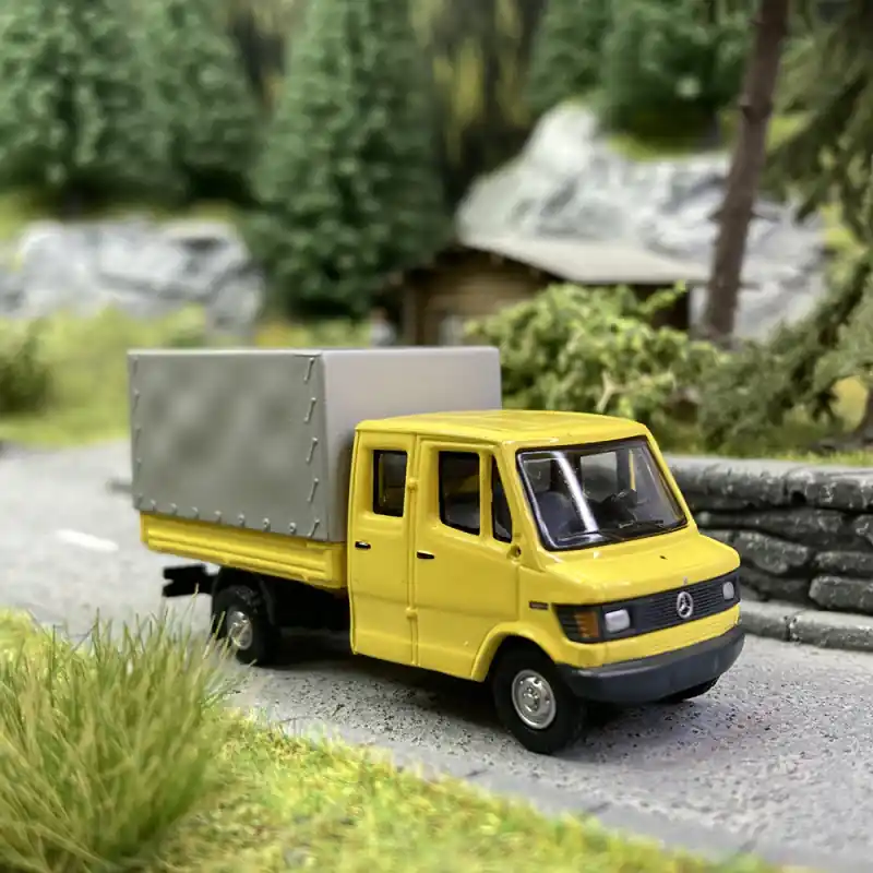 Bon Plan Camion Mercedes L307 D Doka, Jaune - BREKINA 36950 - HO 1/87