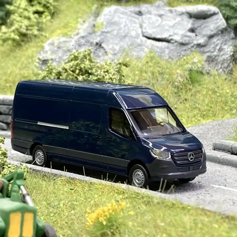 Mercedes Sprinter, Bleu - BUSCH 52602 - HO 1/87 Populaire