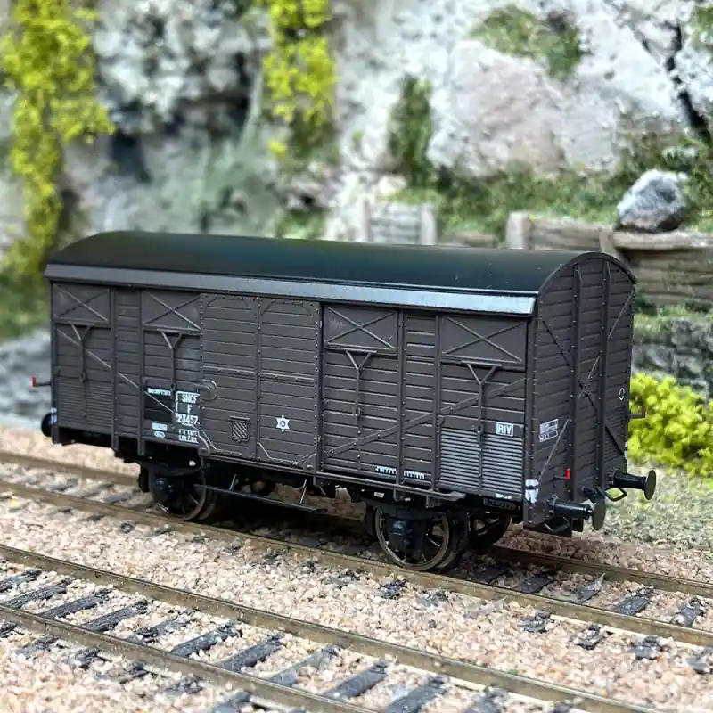 Offre Spéciale Wagon couvert primeur ex-PLM 20T, Sncf, Ep IIIb - REE WB740 - HO 1/87